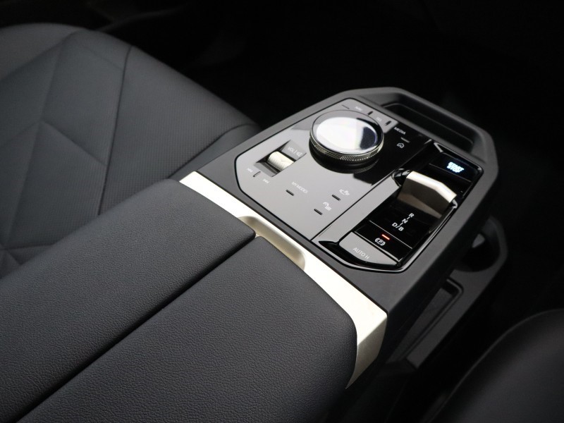 2023 (73) BMW iX 385kW xDrive50 M Sport 111.5kWh 5dr Auto 5627981