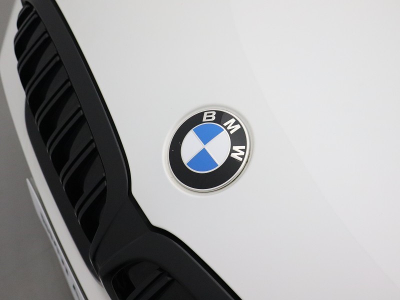 2024 (24) BMW 3 SERIES 320i M Sport 4dr Step Auto 5627408