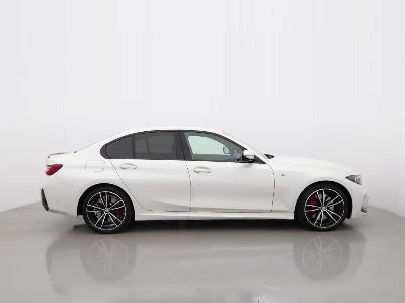 2024 (24) BMW 3 SERIES 320i M Sport 4dr Step Auto 5627394