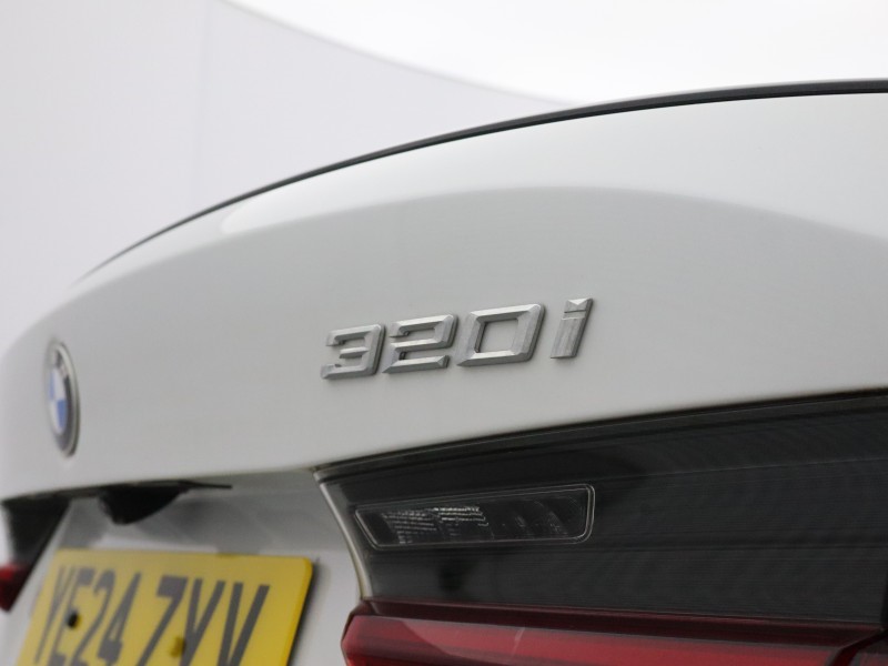 2024 (24) BMW 3 SERIES 320i M Sport 4dr Step Auto 5627396
