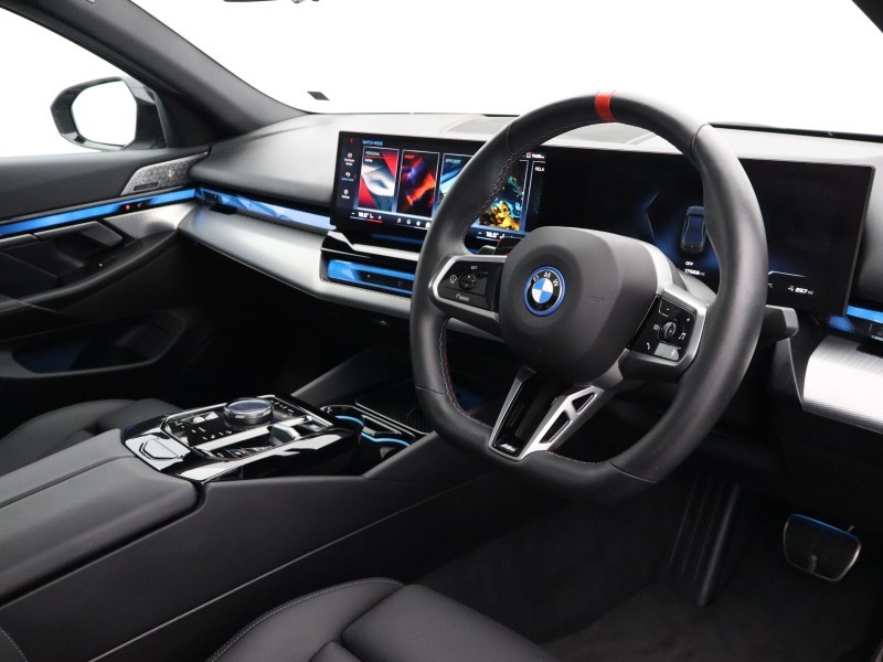 2024 (24) BMW I5 442kW M60 xDrive 84kWh 4dr Auto 5641758