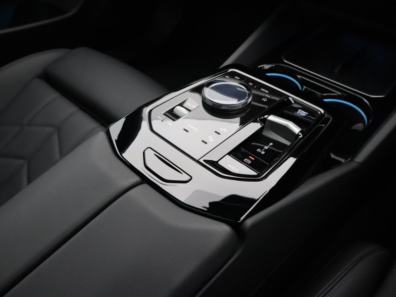2024 (24) BMW I5 442kW M60 xDrive 84kWh 4dr Auto 5641765