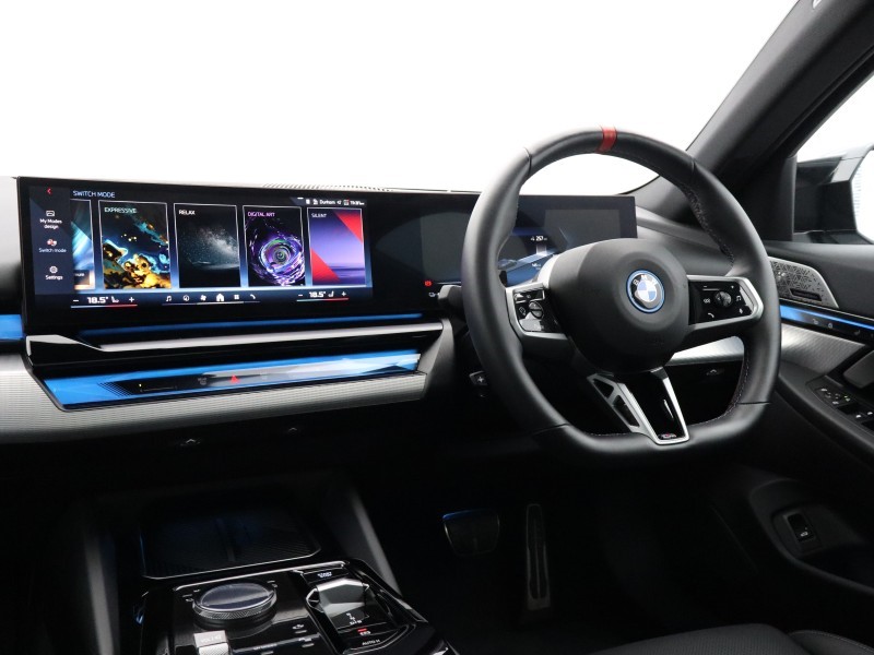 2024 (24) BMW I5 442kW M60 xDrive 84kWh 4dr Auto 5641795