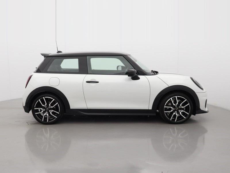 2025 (75) MINI COOPER 2.0 S Sport 3dr Auto 5619260