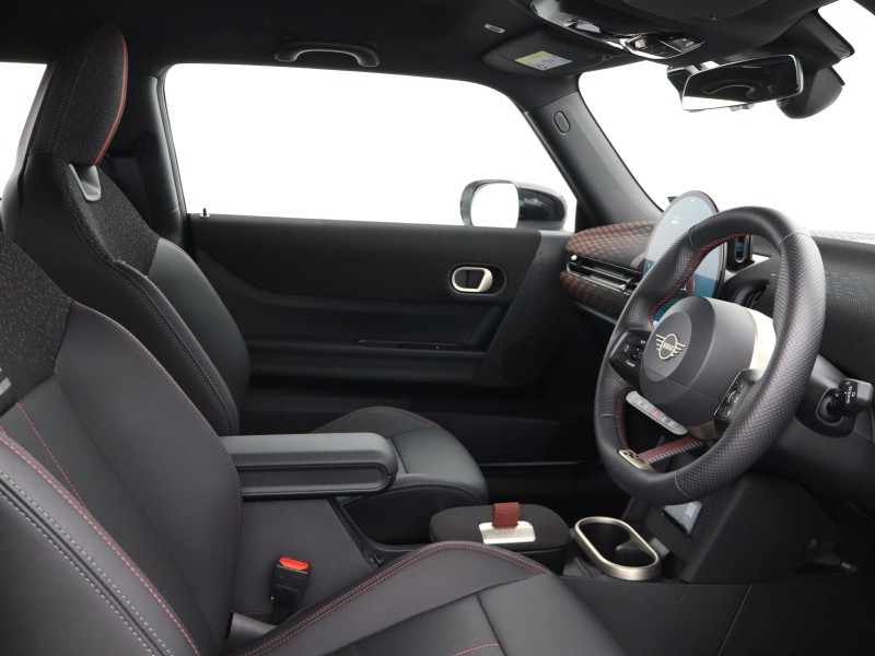 2025 (75) MINI COOPER 2.0 S Sport 3dr Auto 5619277