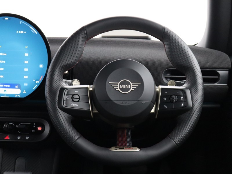 2025 (75) MINI COOPER 2.0 S Sport 3dr Auto 5619310