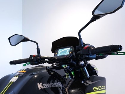 2021 (70) Kawasaki Z650