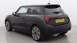 2025 (25) MINI COOPER 2.0 S Classic 3dr Auto 5630049