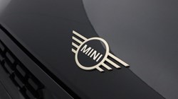 2025 (25) MINI COOPER 2.0 S Classic 3dr Auto 5630064