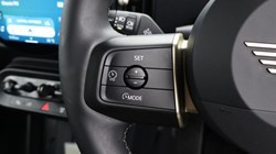 2025 (25) MINI COOPER 2.0 S Classic 3dr Auto 5630075