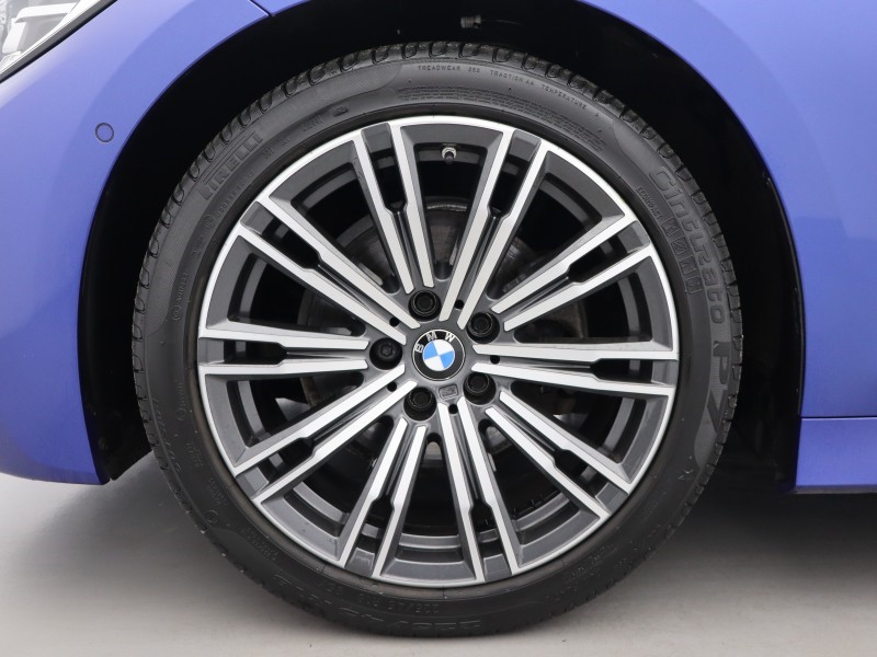 2021 (21) BMW 3 SERIES 320d MHT M Sport 5dr Step Auto 5672136