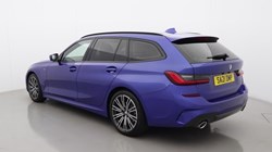2021 (21) BMW 3 SERIES 320d MHT M Sport 5dr Step Auto 5672107