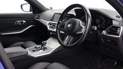 2021 (21) BMW 3 SERIES 320d MHT M Sport 5dr Step Auto 5672144