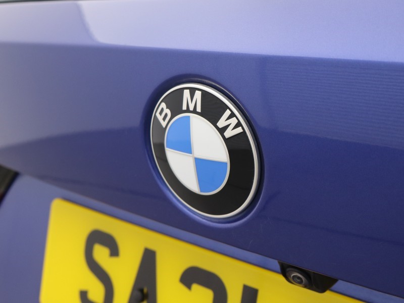 2021 (21) BMW 3 SERIES 320d MHT M Sport 5dr Step Auto 5672130