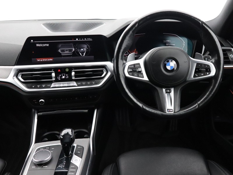 2021 (21) BMW 3 SERIES 320d MHT M Sport 5dr Step Auto 5672122