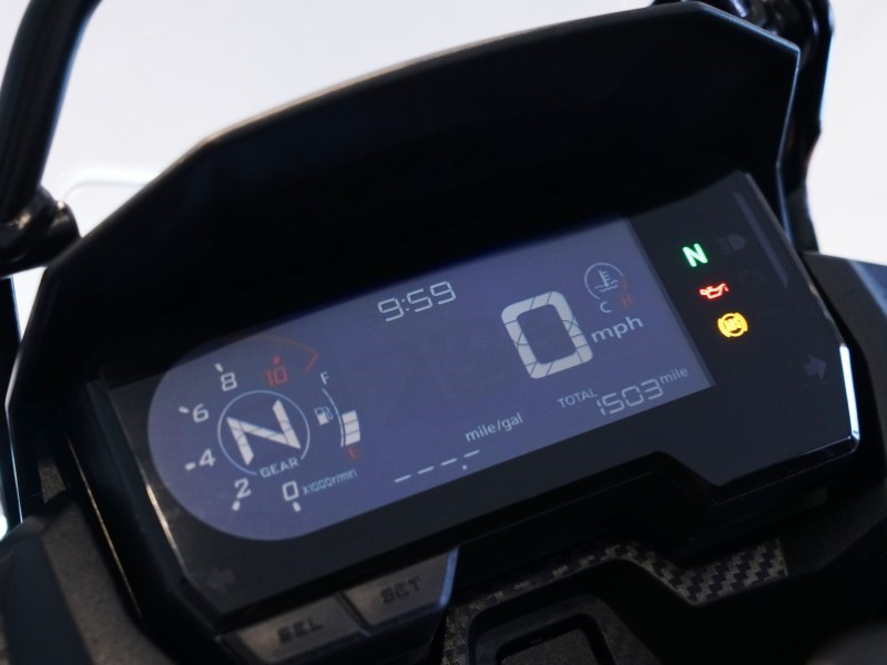 2023 (73) Honda CB500X 3209809