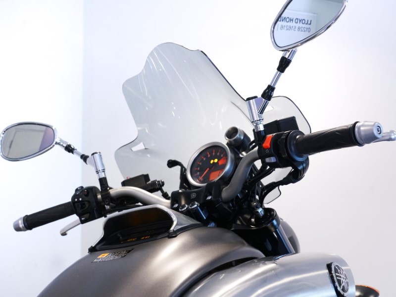 2015 (15) Yamaha VMax 1700 3207393