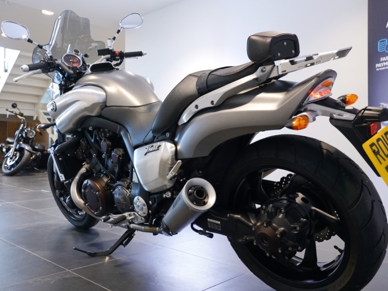 2015 (15) Yamaha VMax 1700 3207397
