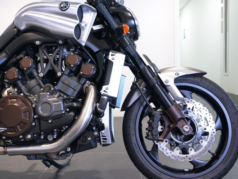 2015 (15) Yamaha VMax 1700 3207404