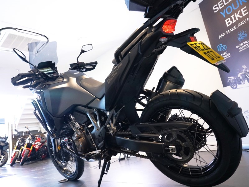 2022 (22) Honda Africa Twin CRF1100 3453685