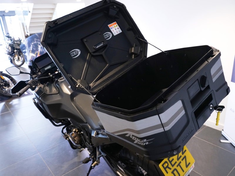 2022 (22) Honda Africa Twin CRF1100 3453697
