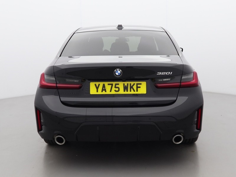 2026 (75) BMW 3 SERIES 320i M Sport 4dr Step Auto 5630552
