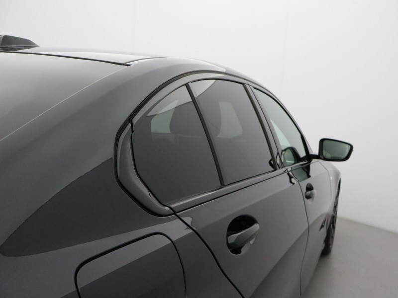 2026 (75) BMW 3 SERIES 320i M Sport 4dr Step Auto 5630559