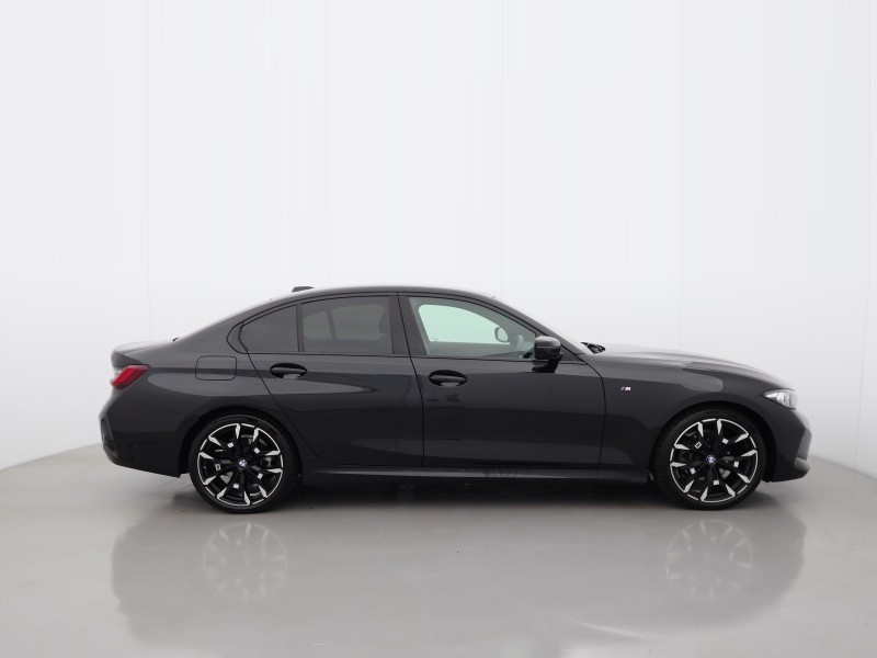 2026 (75) BMW 3 SERIES 320i M Sport 4dr Step Auto 5630554