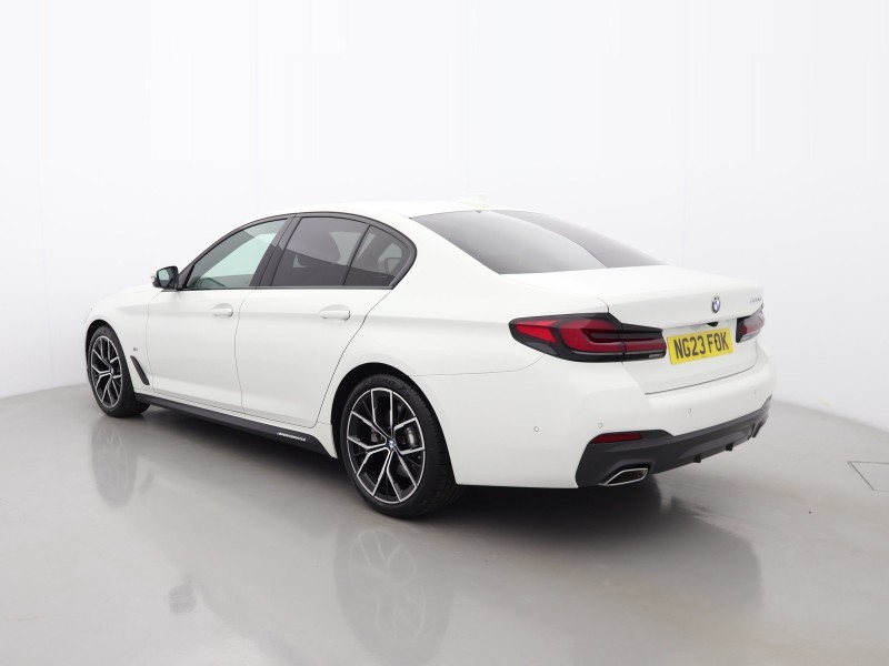 2023 (23) BMW 5 SERIES 520d MHT M Sport 4dr Step Auto 5663497