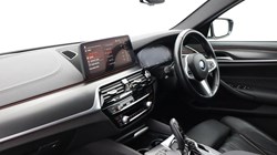 2023 (23) BMW 5 SERIES 520d MHT M Sport 4dr Step Auto 5663556