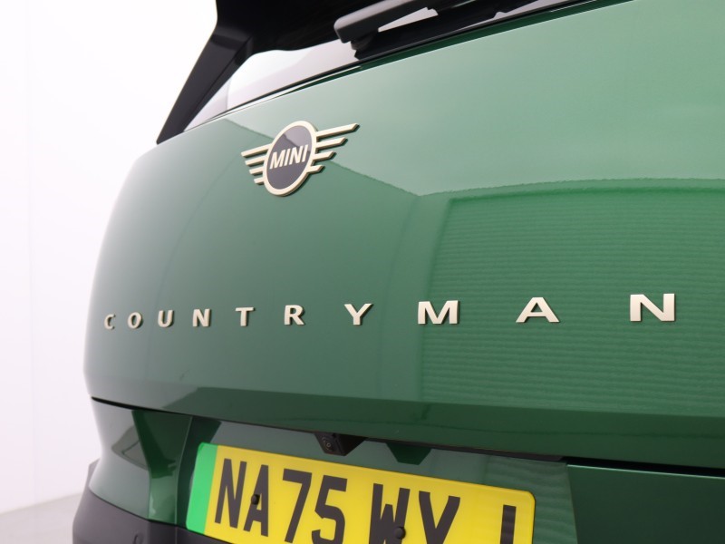 2025 (75) MINI COUNTRYMAN 150kW E Exclusive 66kWh 5dr Auto 5652301