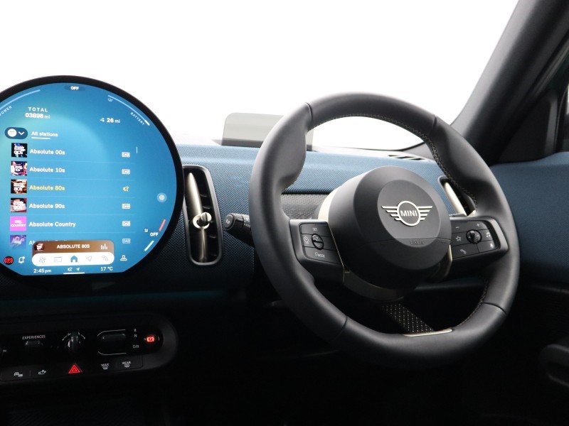 2025 (75) MINI COUNTRYMAN 150kW E Exclusive 66kWh 5dr Auto 5652348
