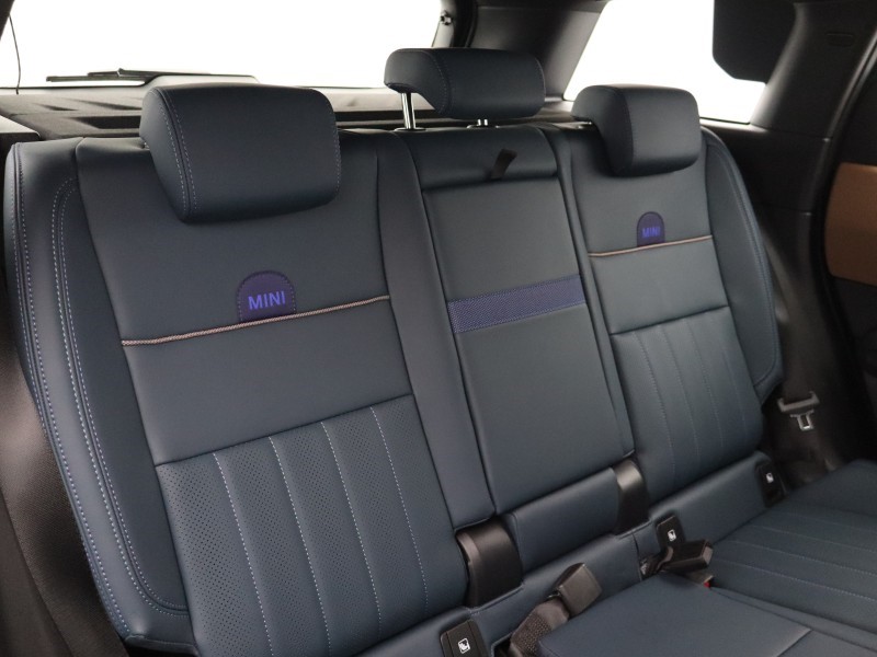 2025 (75) MINI COUNTRYMAN 150kW E Exclusive 66kWh 5dr Auto 5652341