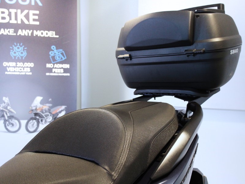 2018 (68) Honda Forza 300 3453660