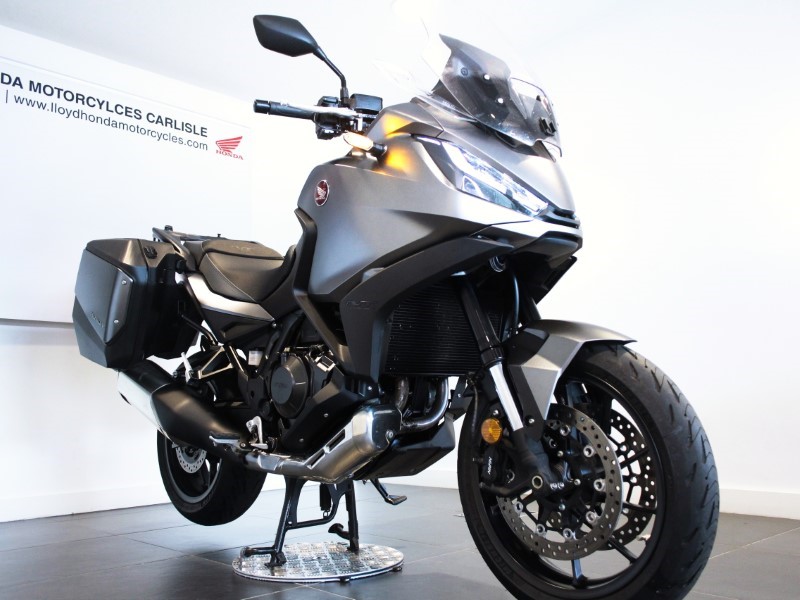 2022 (22) Honda NT1100 3451896