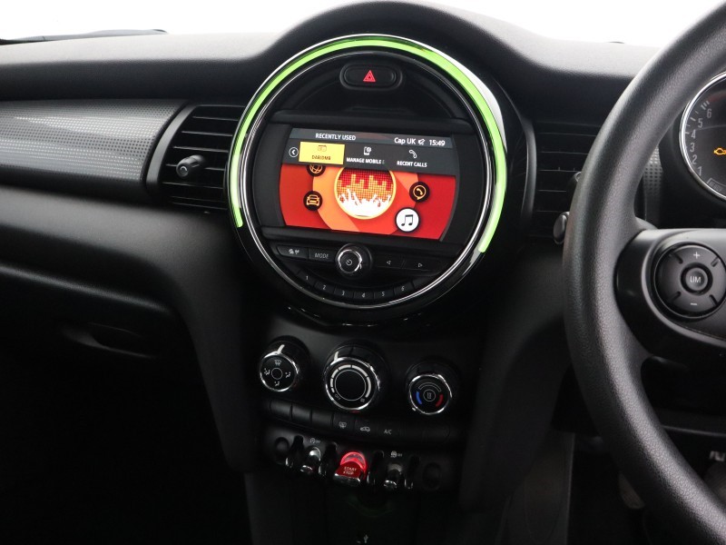 2019 (69) MINI HATCHBACK 1.5 Cooper Classic II 3dr 5673613