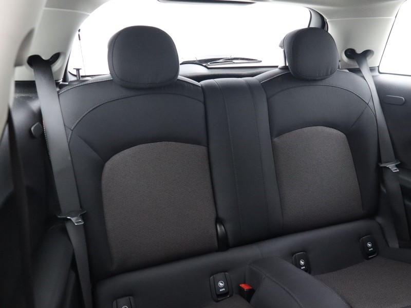 2019 (69) MINI HATCHBACK 1.5 Cooper Classic II 3dr 5673630