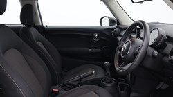 2019 (69) MINI HATCHBACK 1.5 Cooper Classic II 3dr 5673604