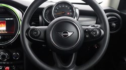 2019 (69) MINI HATCHBACK 1.5 Cooper Classic II 3dr 5673635