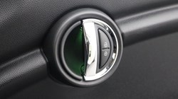 2019 (69) MINI HATCHBACK 1.5 Cooper Classic II 3dr 5673606