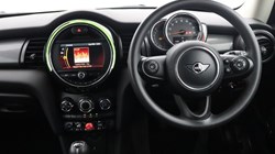 2019 (69) MINI HATCHBACK 1.5 Cooper Classic II 3dr 5673632