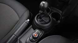 2019 (69) MINI HATCHBACK 1.5 Cooper Classic II 3dr 5673609