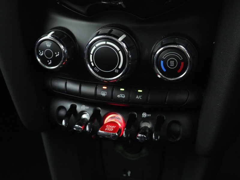 2019 (69) MINI HATCHBACK 1.5 Cooper Classic II 3dr 5673619