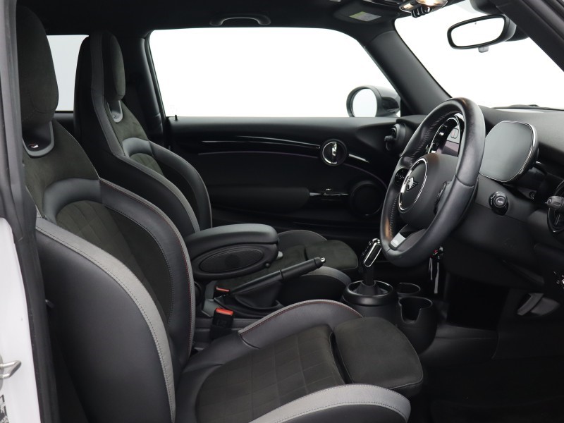2023 (23) MINI HATCHBACK 2.0 Cooper S Sport 3dr Auto 5672514