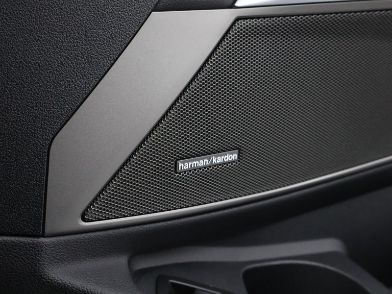 2023 (73) BMW M3 xDrive Competition M 4dr Step Auto 5667523