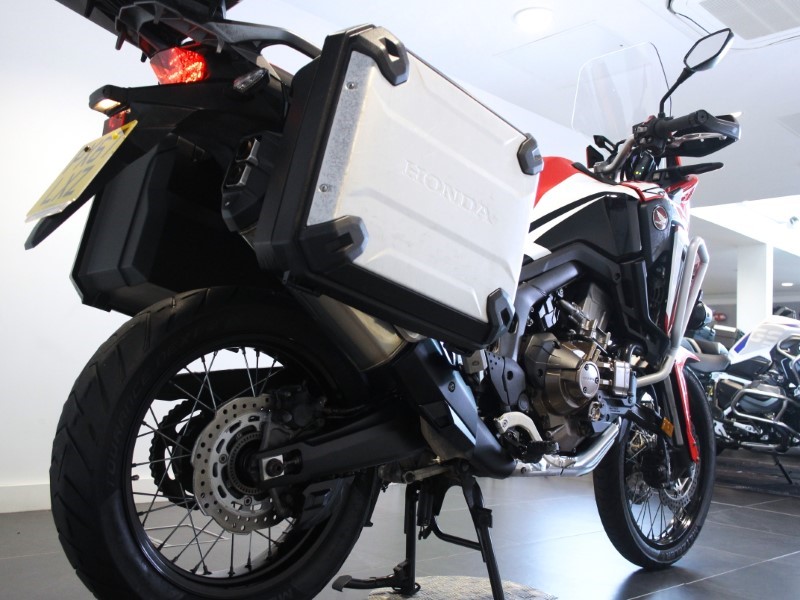 2017 (67) Honda Africa Twin CRF1000 DCT Edition 3427339