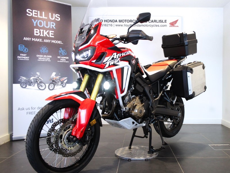 2017 (67) Honda Africa Twin CRF1000 DCT Edition 3427325