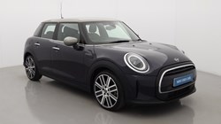 2023 (73) MINI HATCHBACK 1.5 Cooper Exclusive Premium 5dr Auto 5659382
