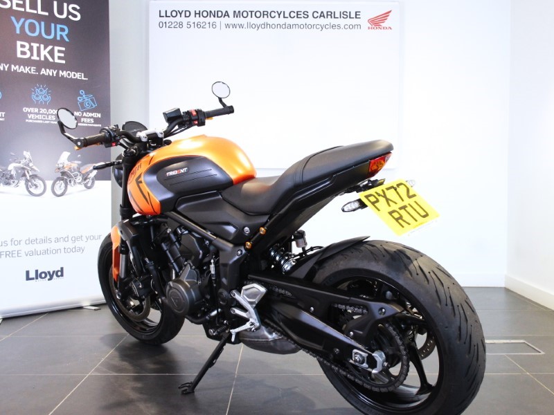 2022 (72) Triumph Trident 660 3418473