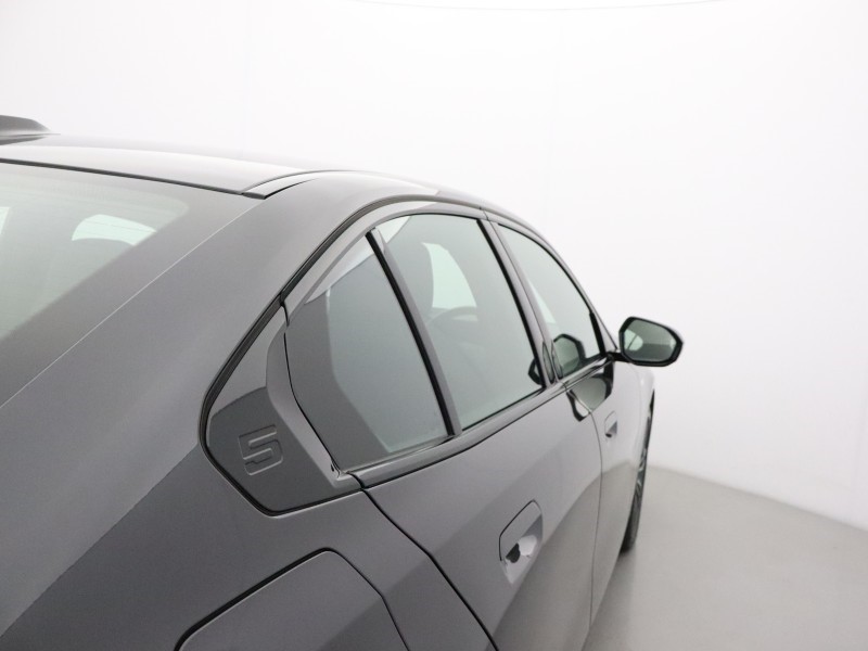 2023 (73) BMW 5 SERIES 520i M Sport 4dr AutoA 5752428